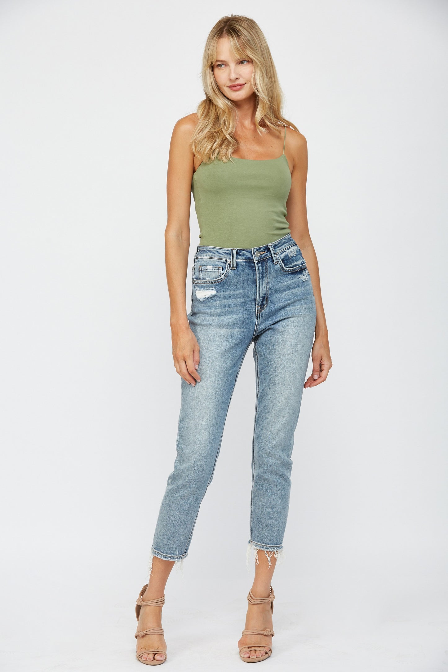 Mica Super High Rise Mom Jean MDP-M168