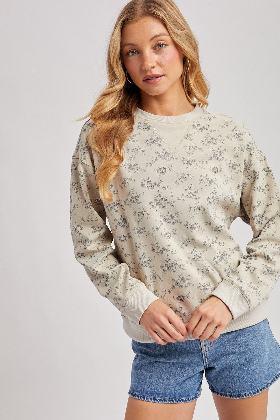 Oatmeal Ditsy Floral Crew Neck