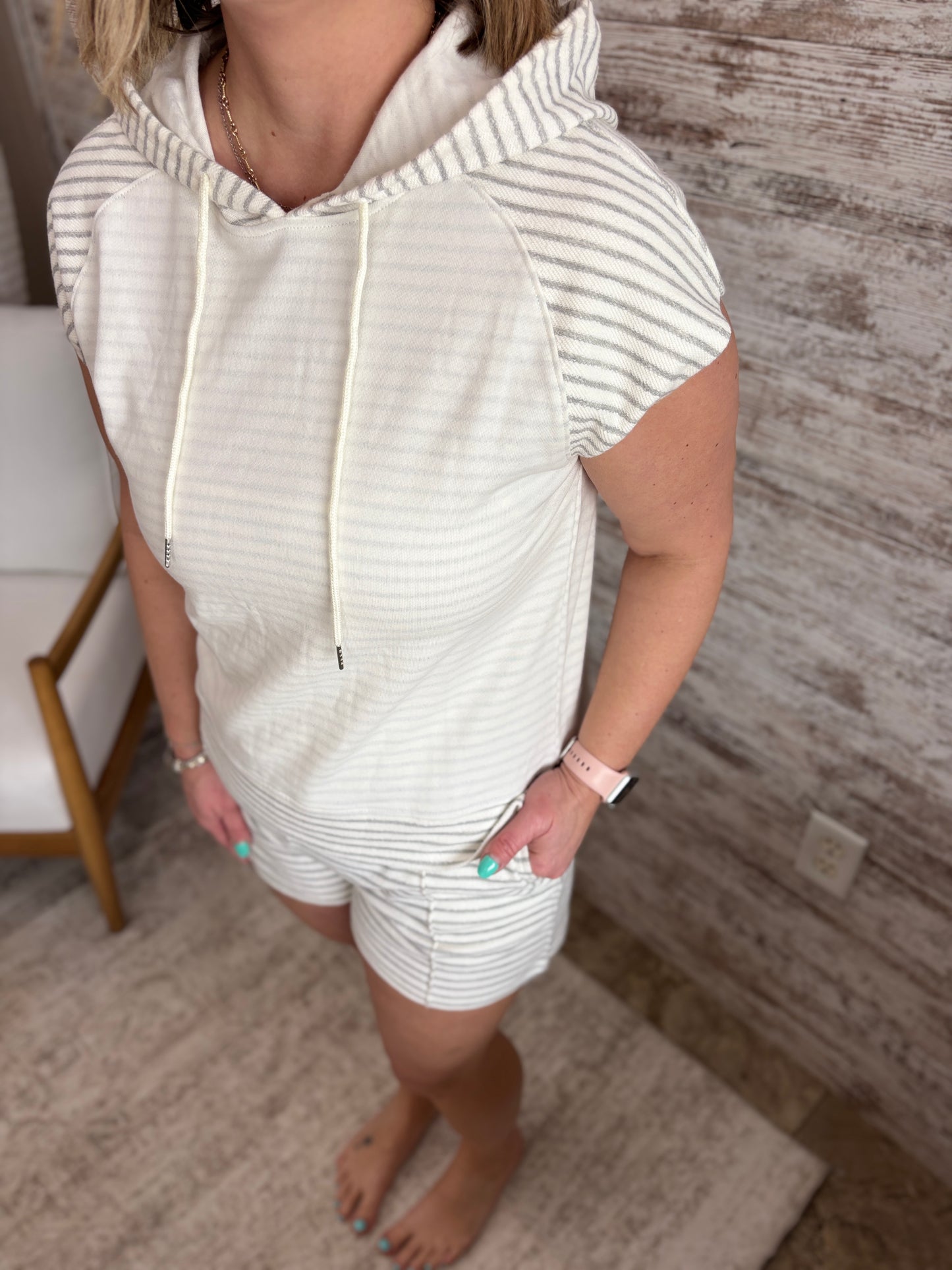 Ivory Stripe Contrast Short Sleeve Hoodie
