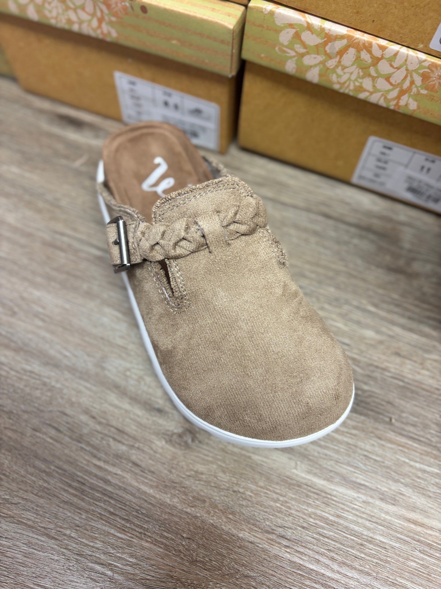 Very G Cali Clog ~ 2 Colors