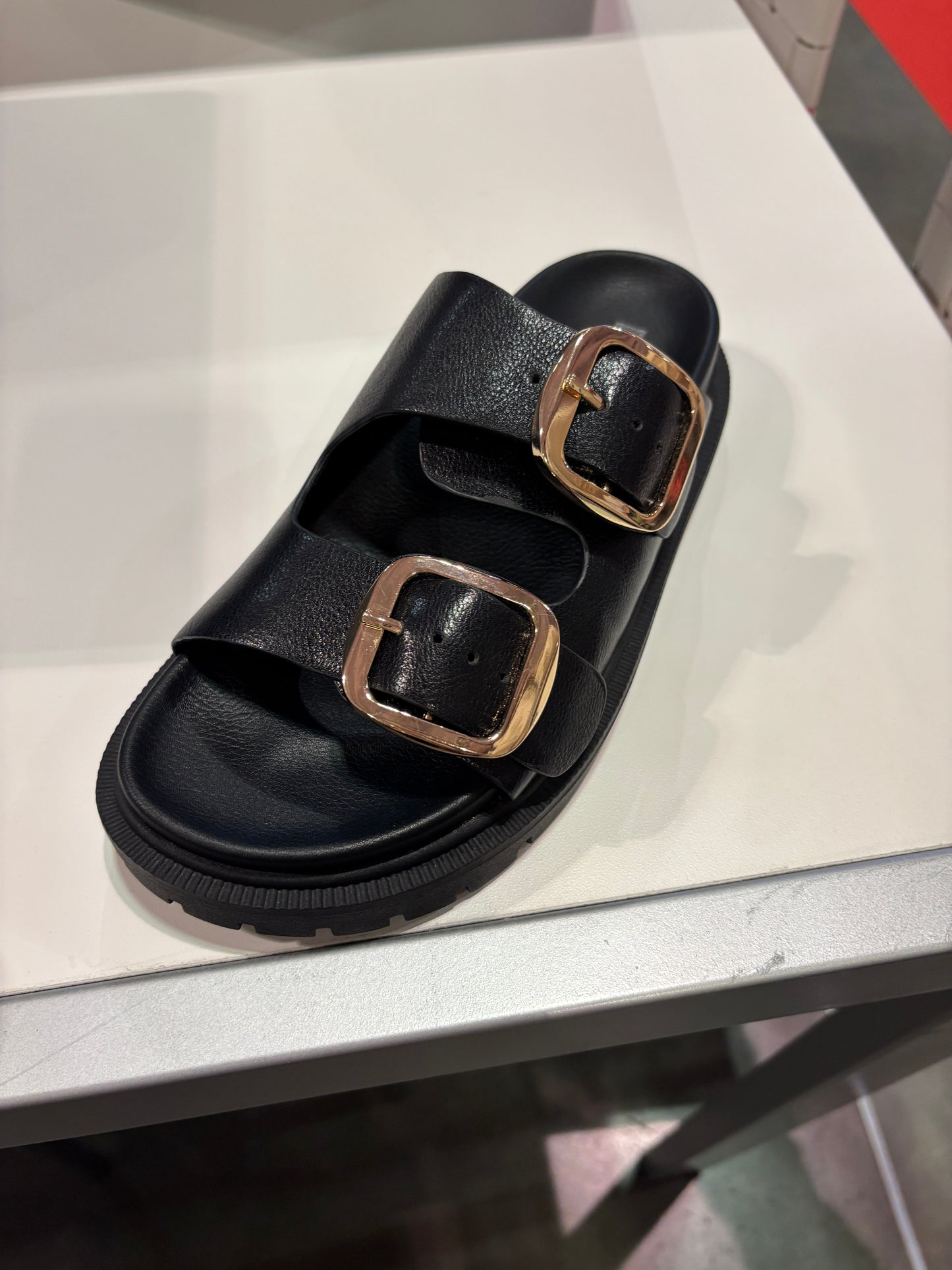 Mia Gen Sandal