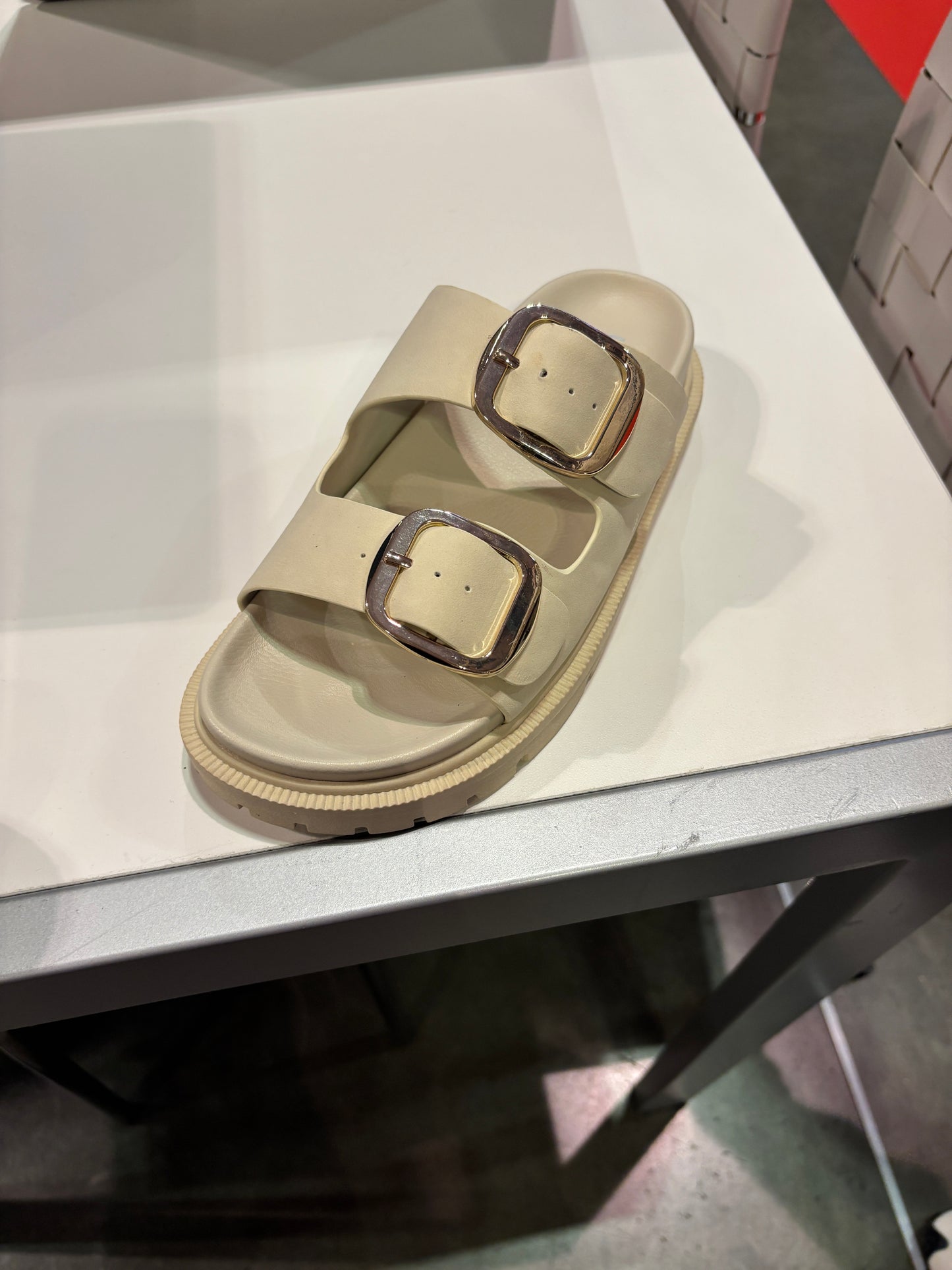 Mia Gen Sandal