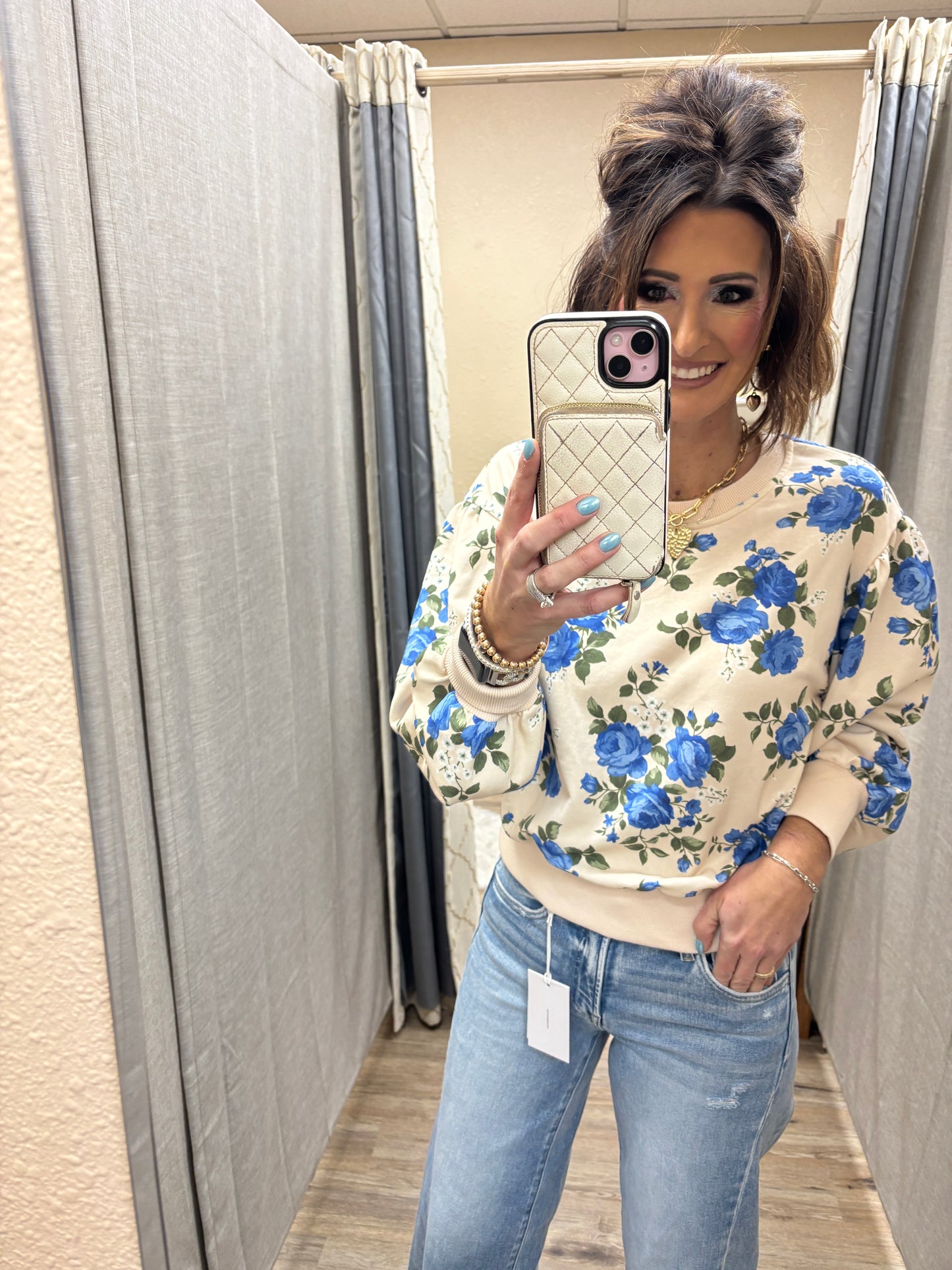 Oatmeal/Blue Rose Printed Pullover