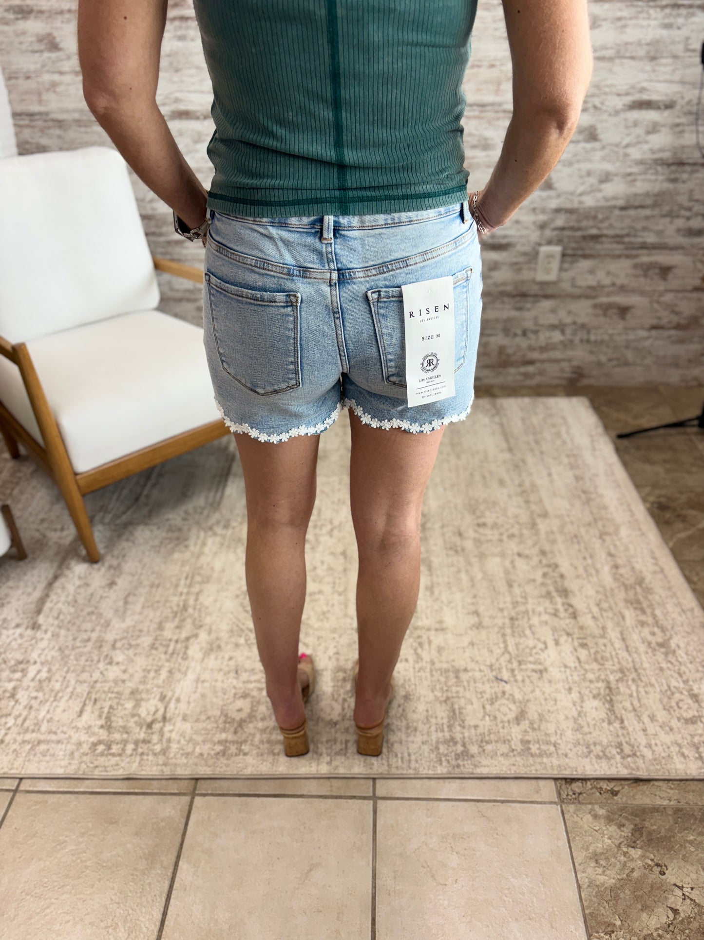 Risen Floral Hem Shorts RDS6592