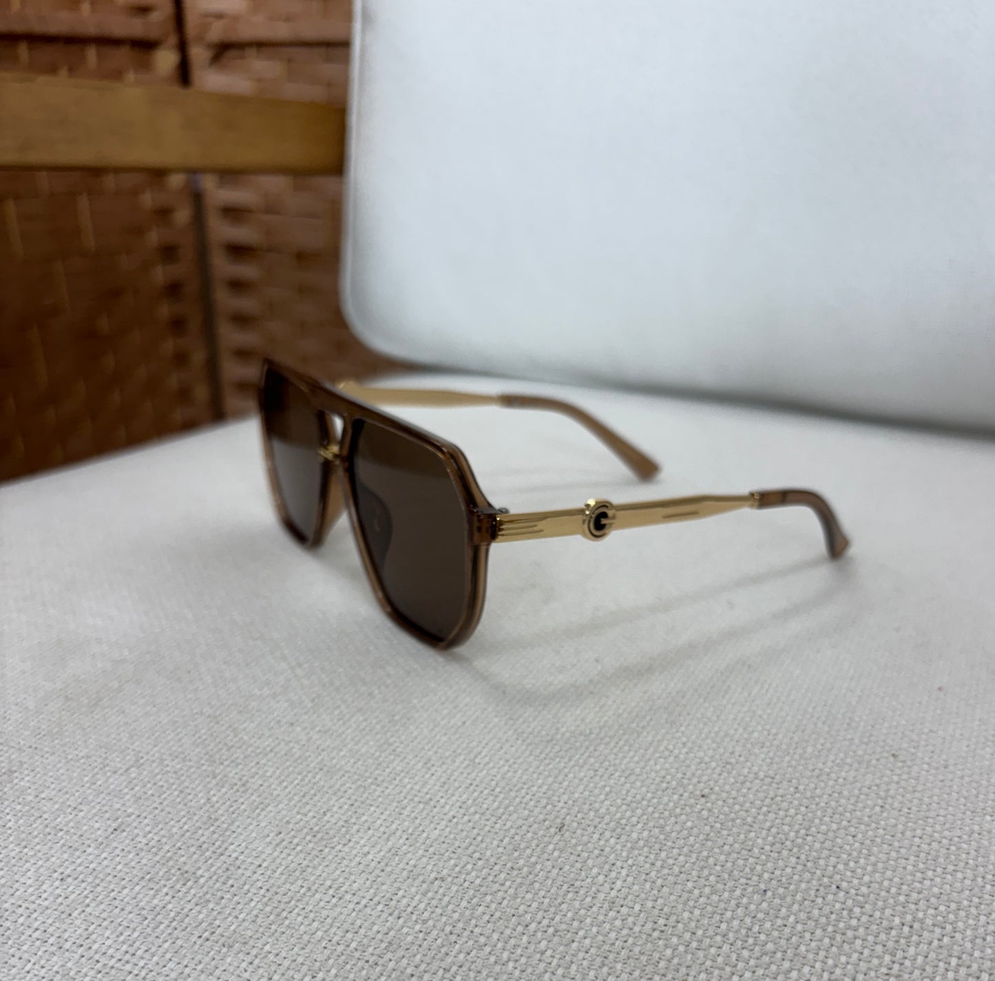 Geometric Shape Thin Frame Designed Sunglasses ~ Multiple Colors **RESTOCKED**