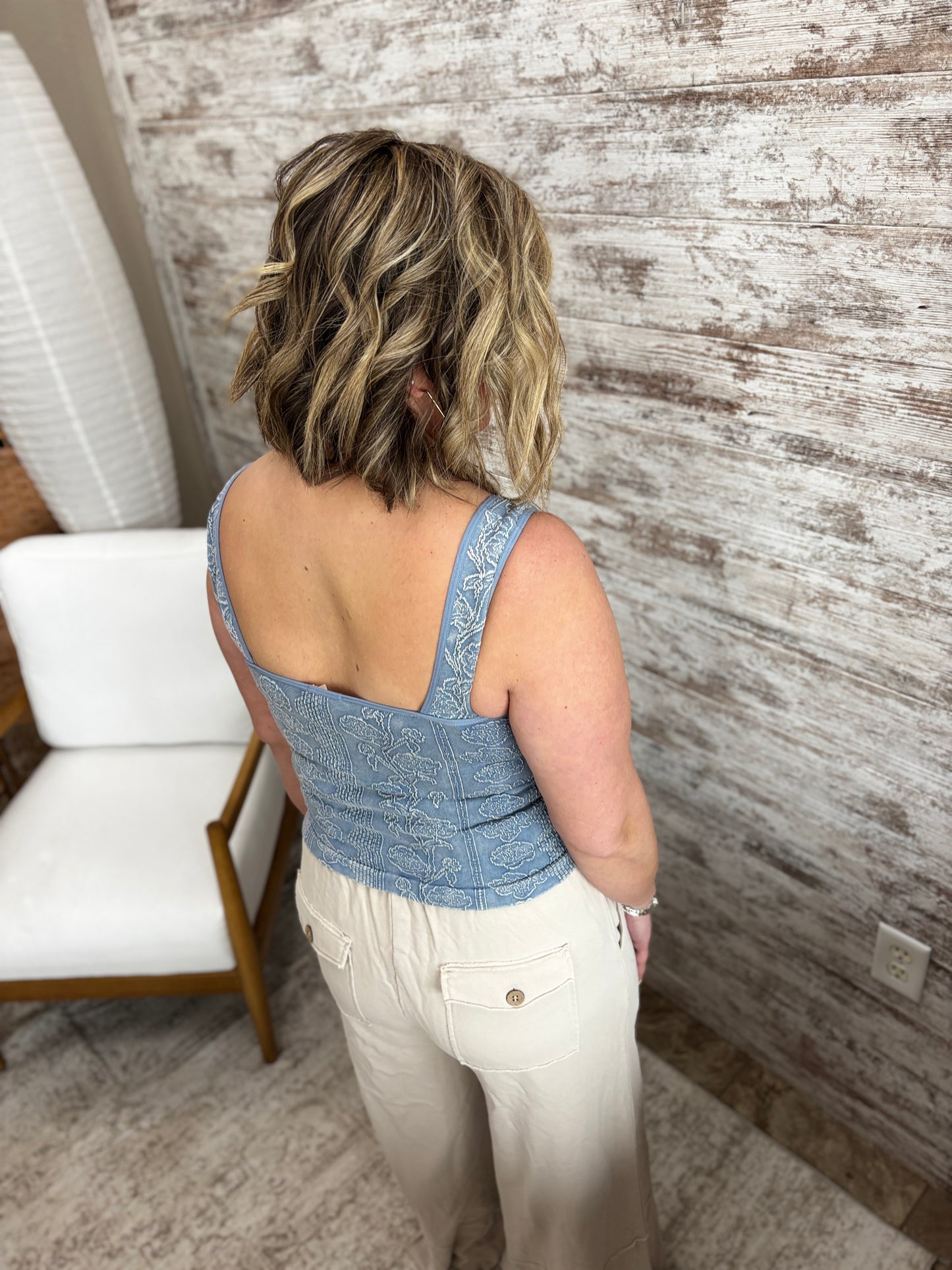 Blue Floral Print Seamless Tank