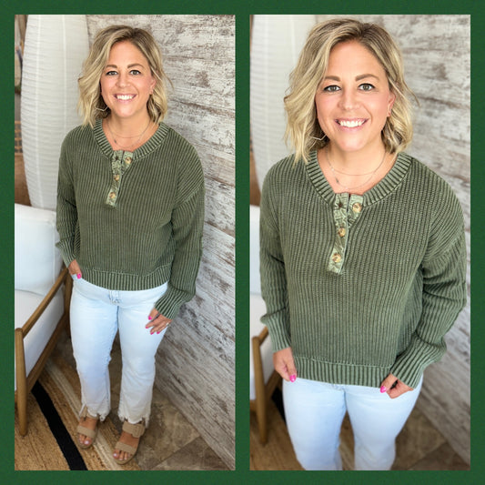 Chunky Knit Washed Henley Sweater~ 2 Colors