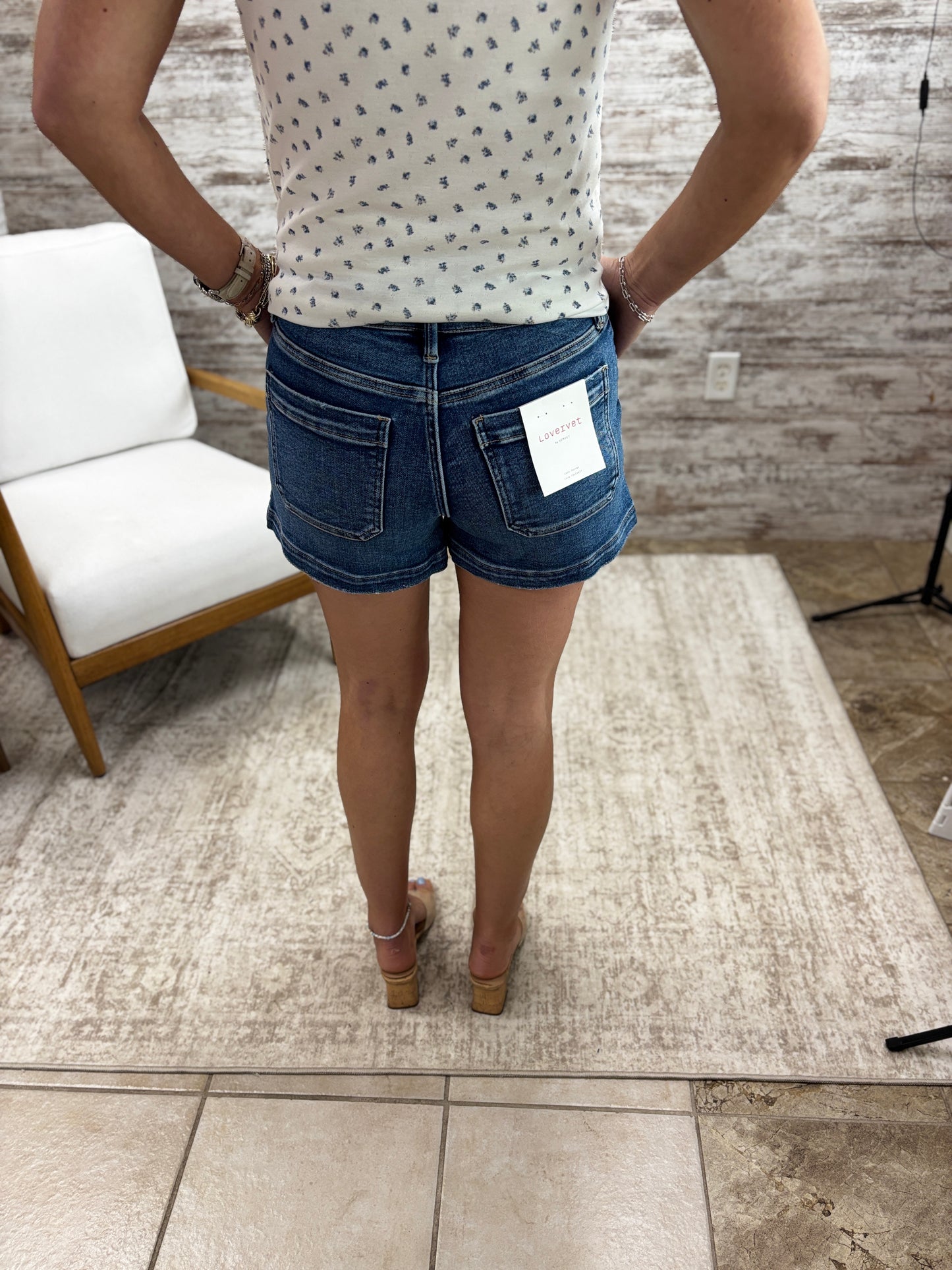 Verve High Rise Patch Pocket Shorts LV2308