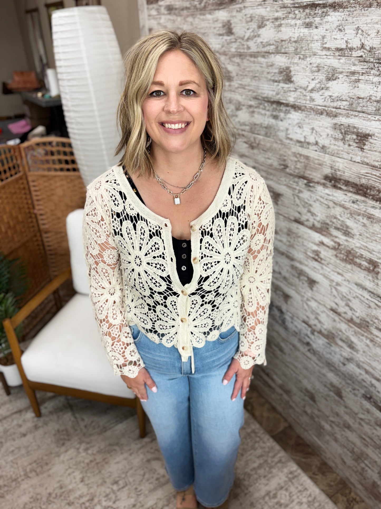 Natural Flower Lace Cropped Button Down