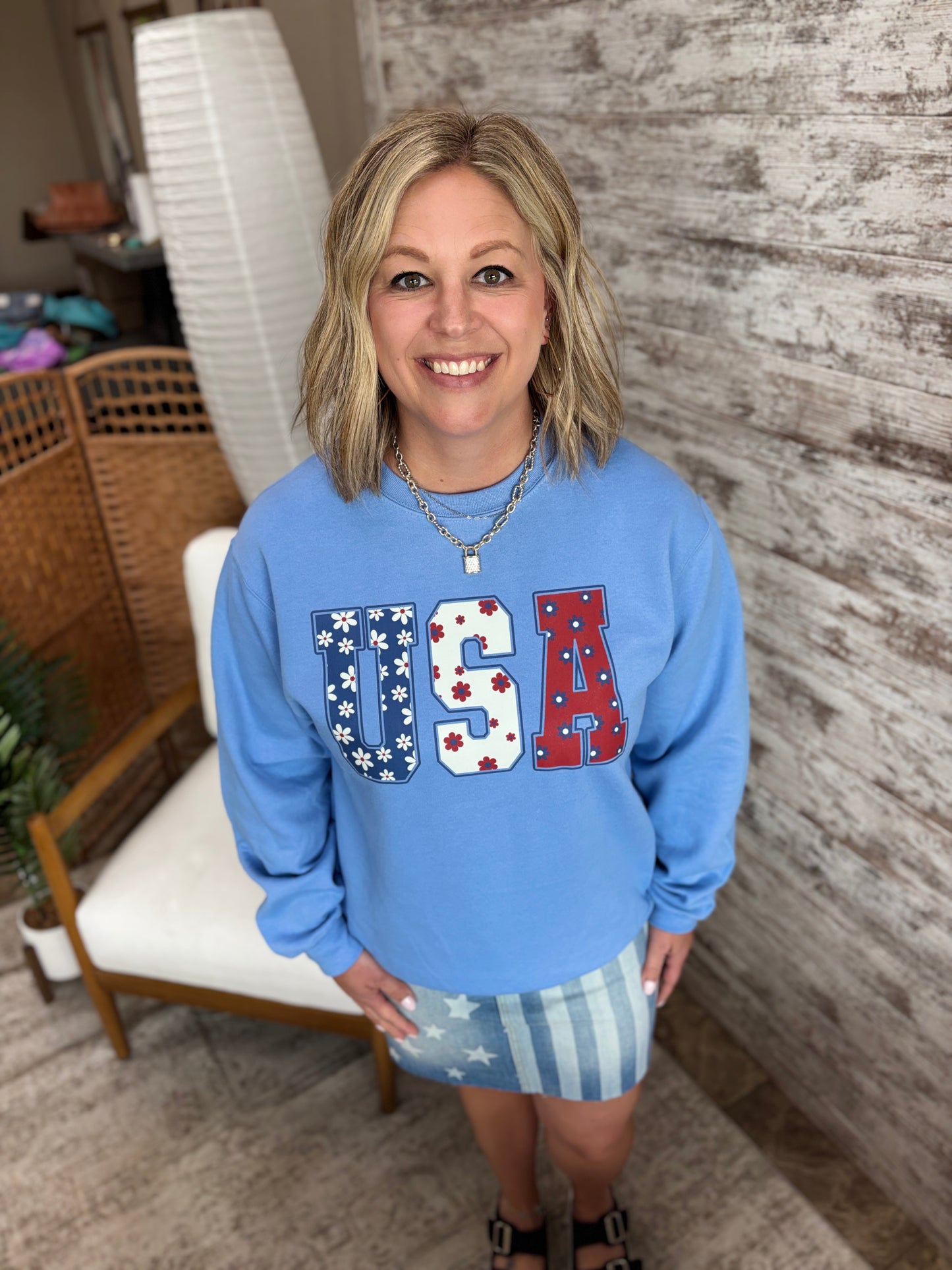 USA Floral Print Carolina Blue Gildan Crew