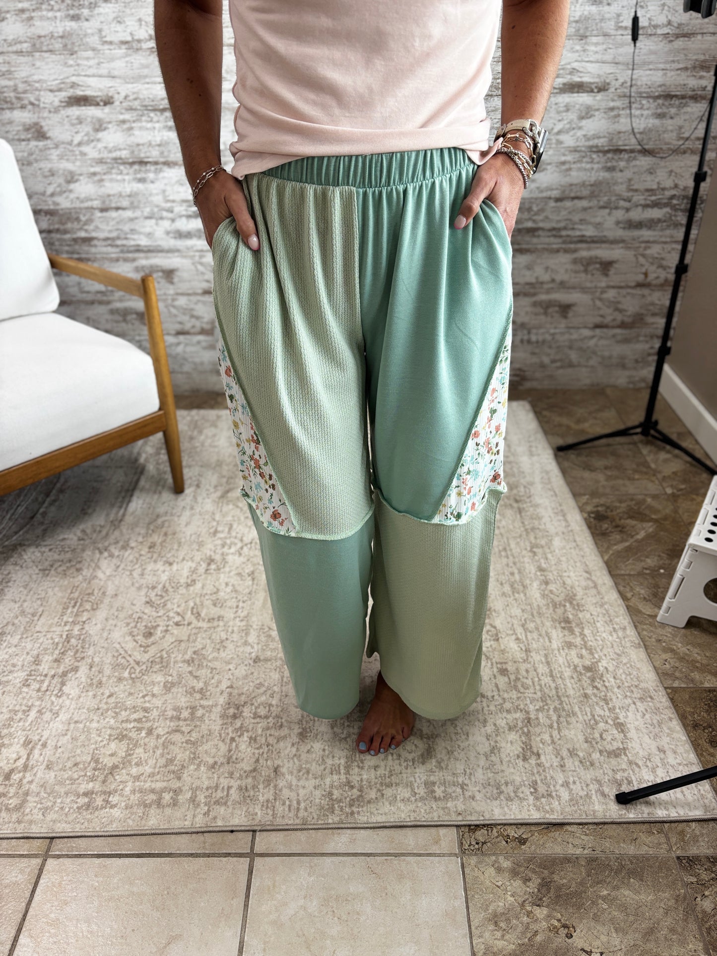 Sage Color Block Floral Mix Pant