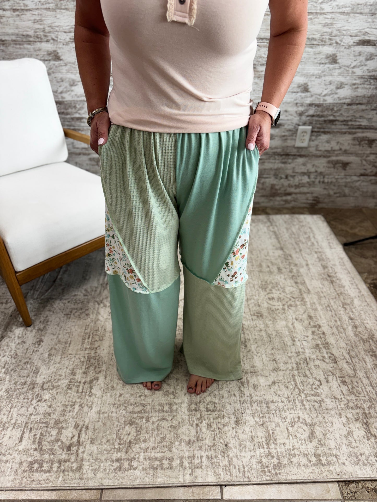 Sage Color Block Floral Mix Pant