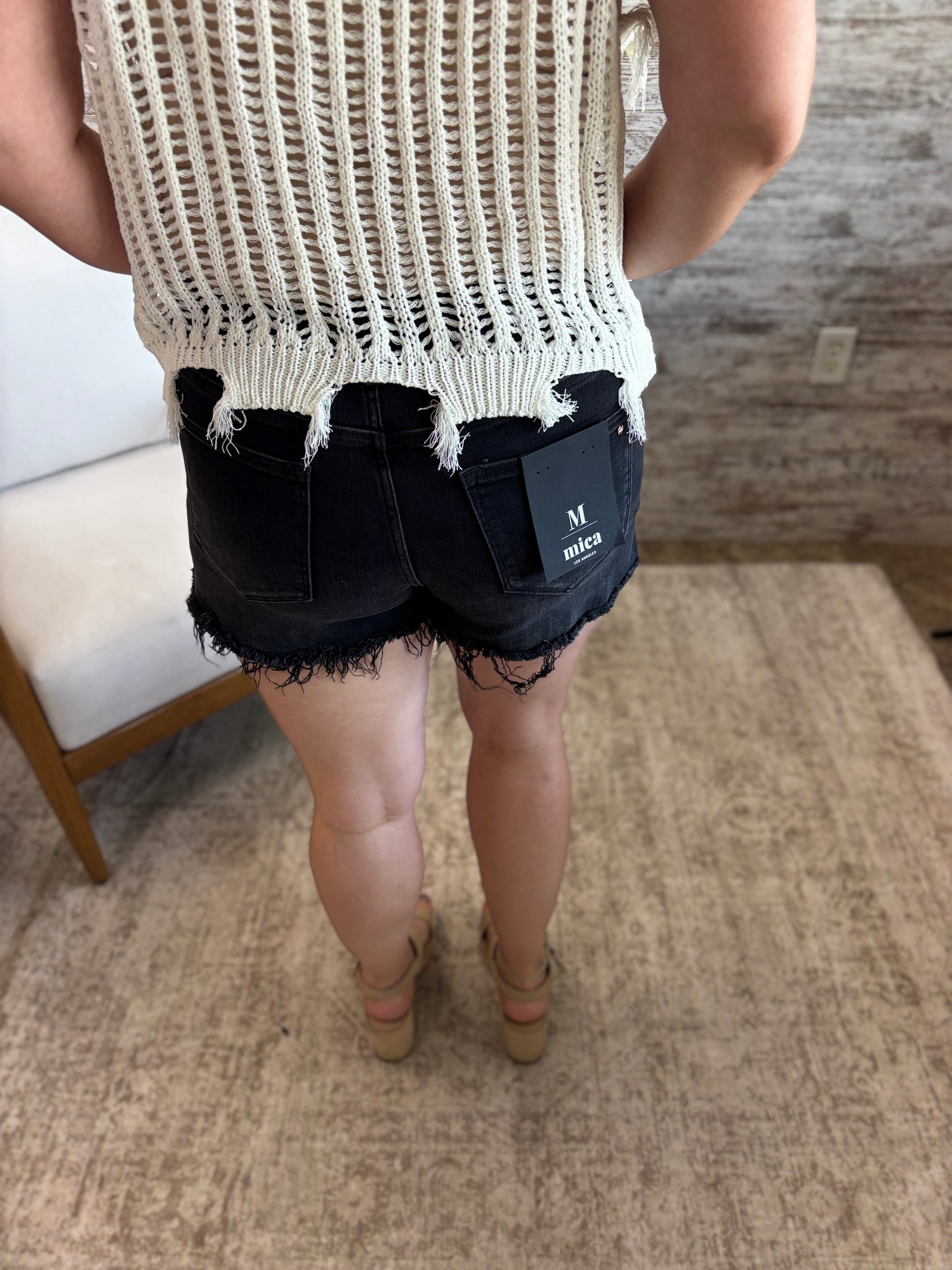 Mica Eerie Black Split Detail Shorts MDP-G3059BK