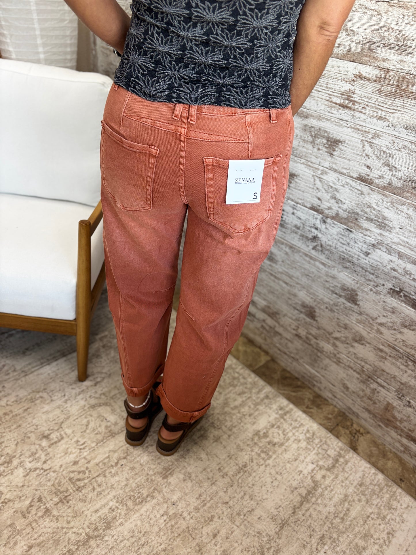 Zenana Rust Barrel Leg Jeans
