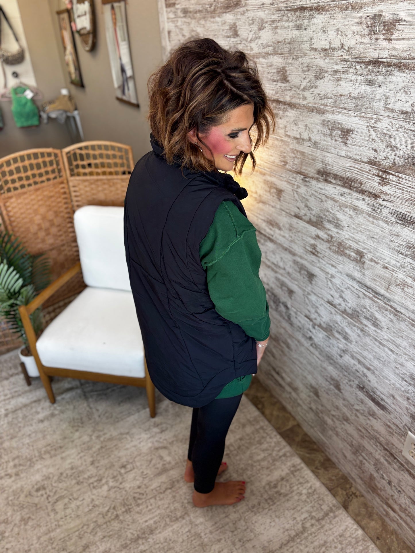 Black Curve Hem Puffer Vest