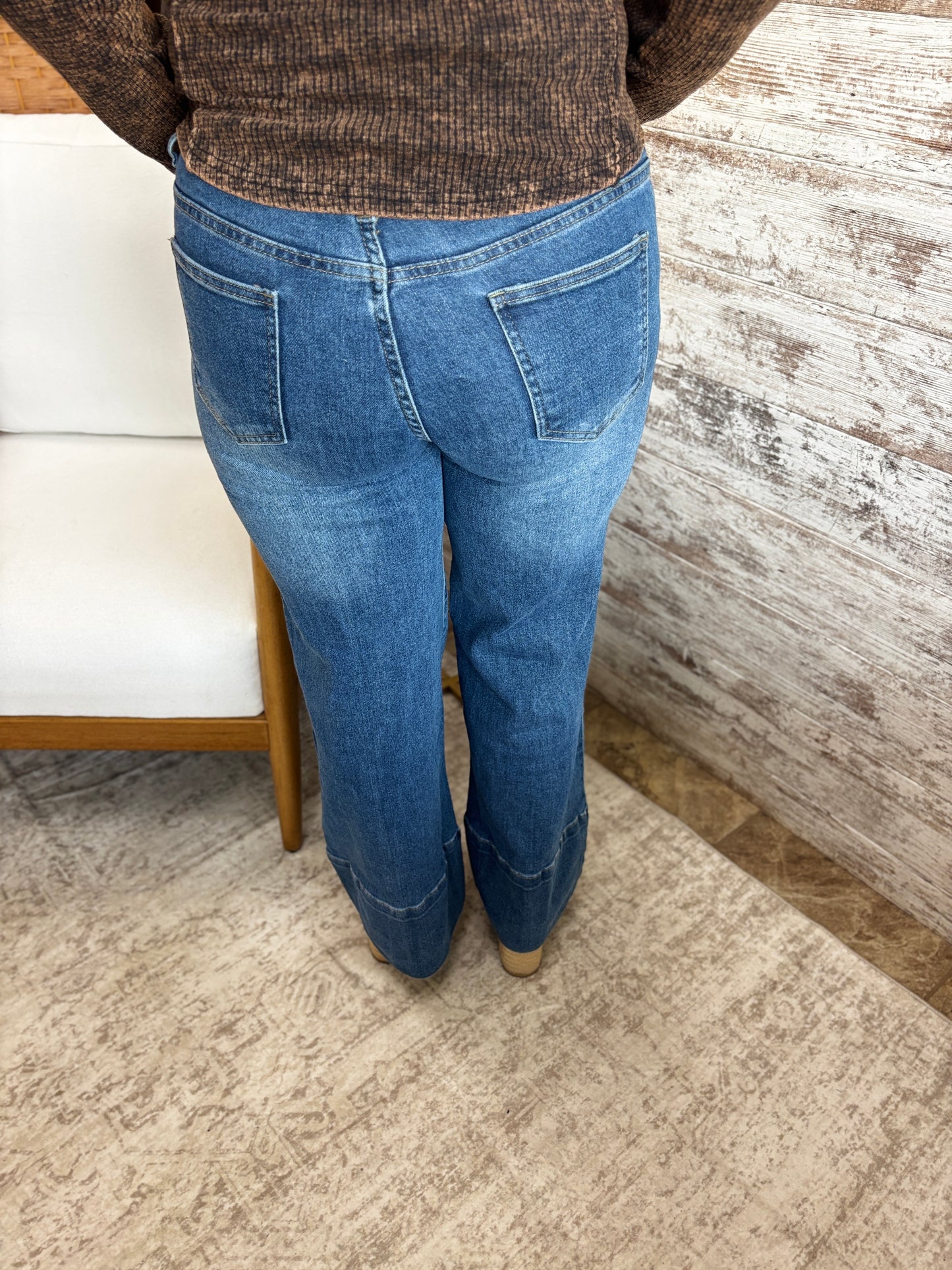 So Me Mid Rise Pin Tuck Jeans SB8823L-01