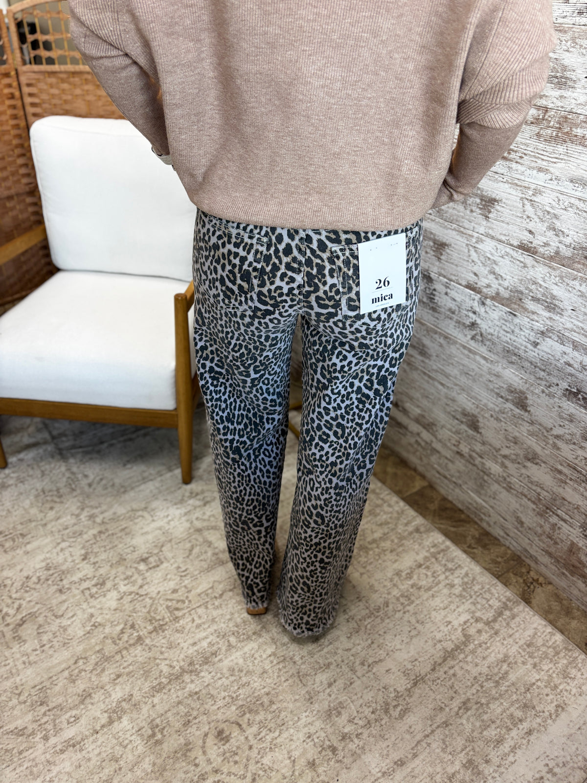 Mica Wide Leg Leopard Pant Mdp-w3903