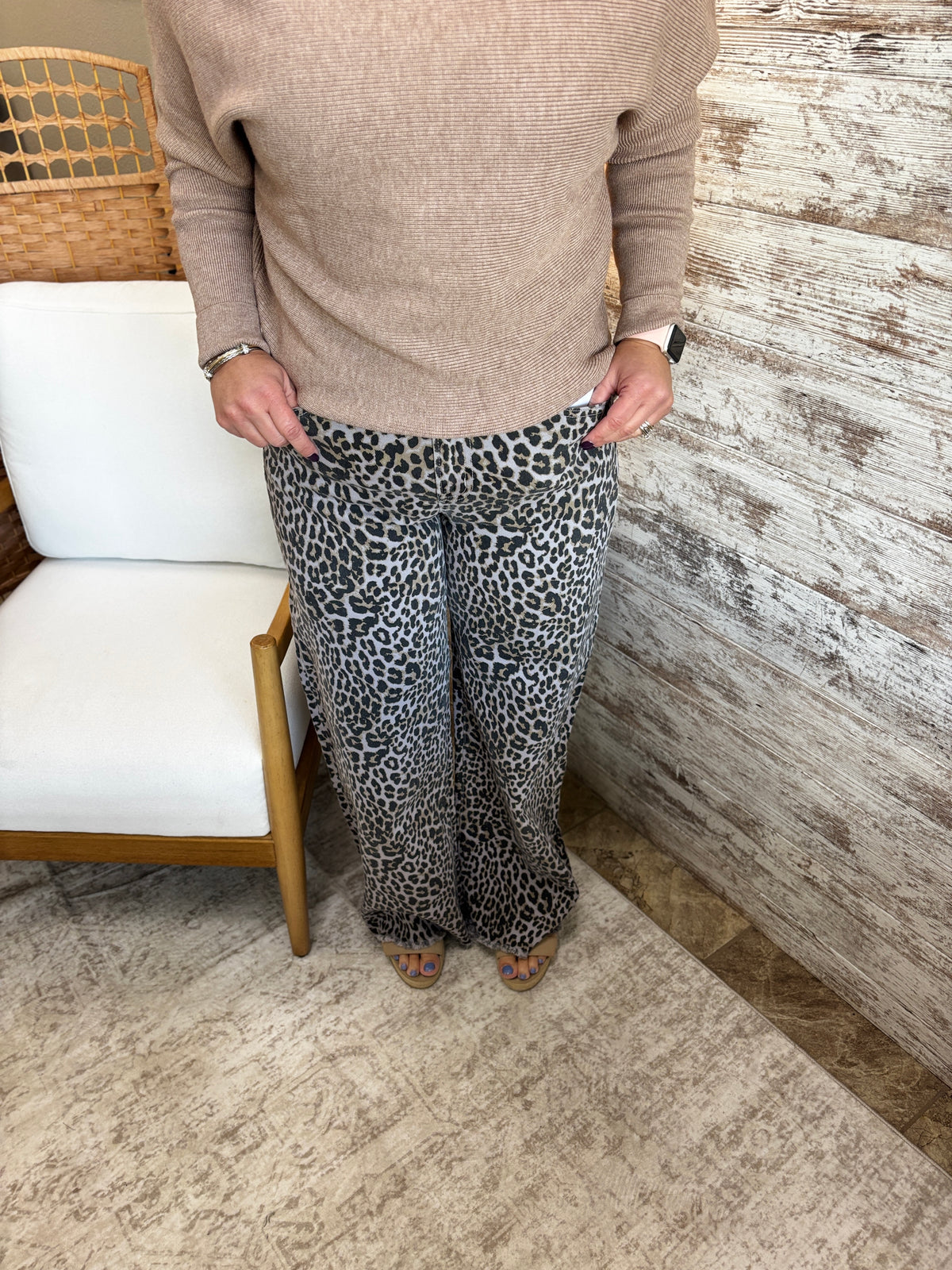 Mica Wide Leg Leopard Pant Mdp-w3903
