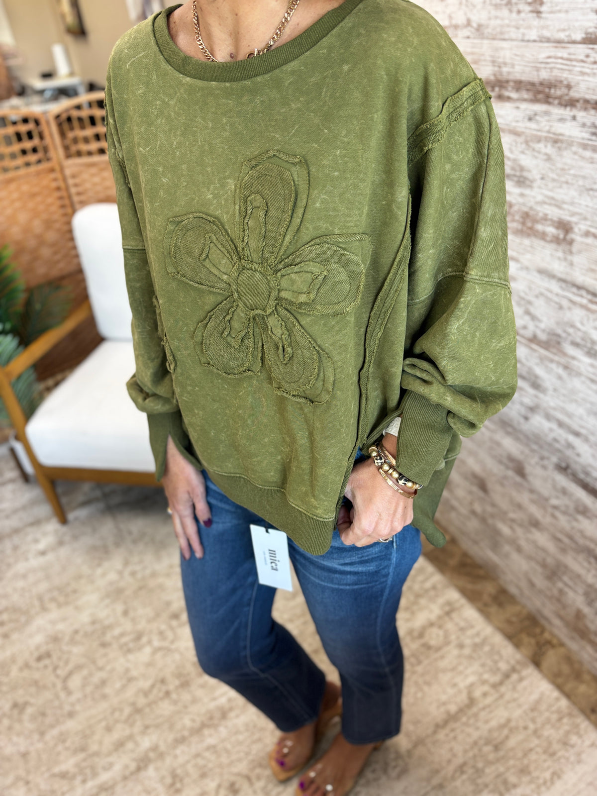 Olive Floral Applique Puff Sleeve Sweatshirt