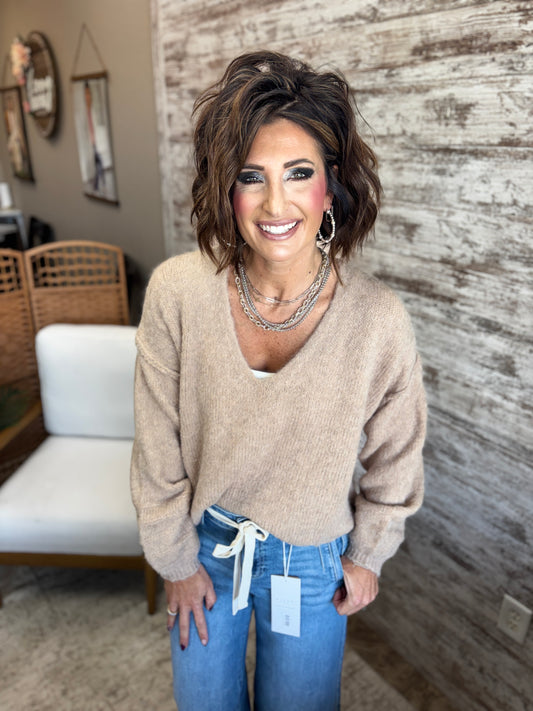 Oat rushed V-Neck Sweater with Rolled Cuffs