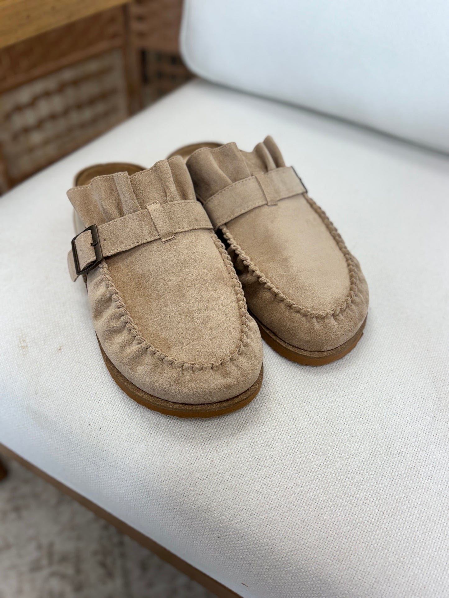 Mi.iM Joia Suede Clog * Restocked*