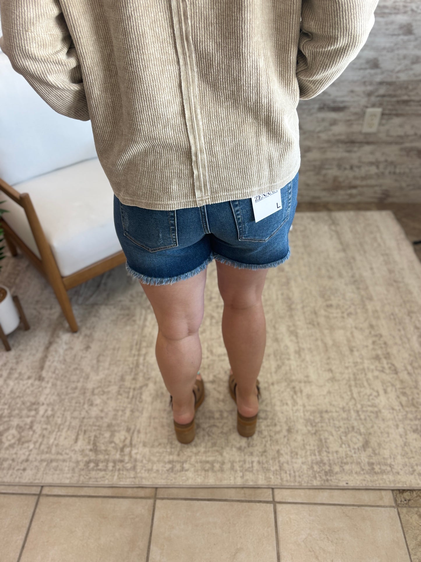 Zenana Dark Wash Distressed Shorts DTP-1999Y