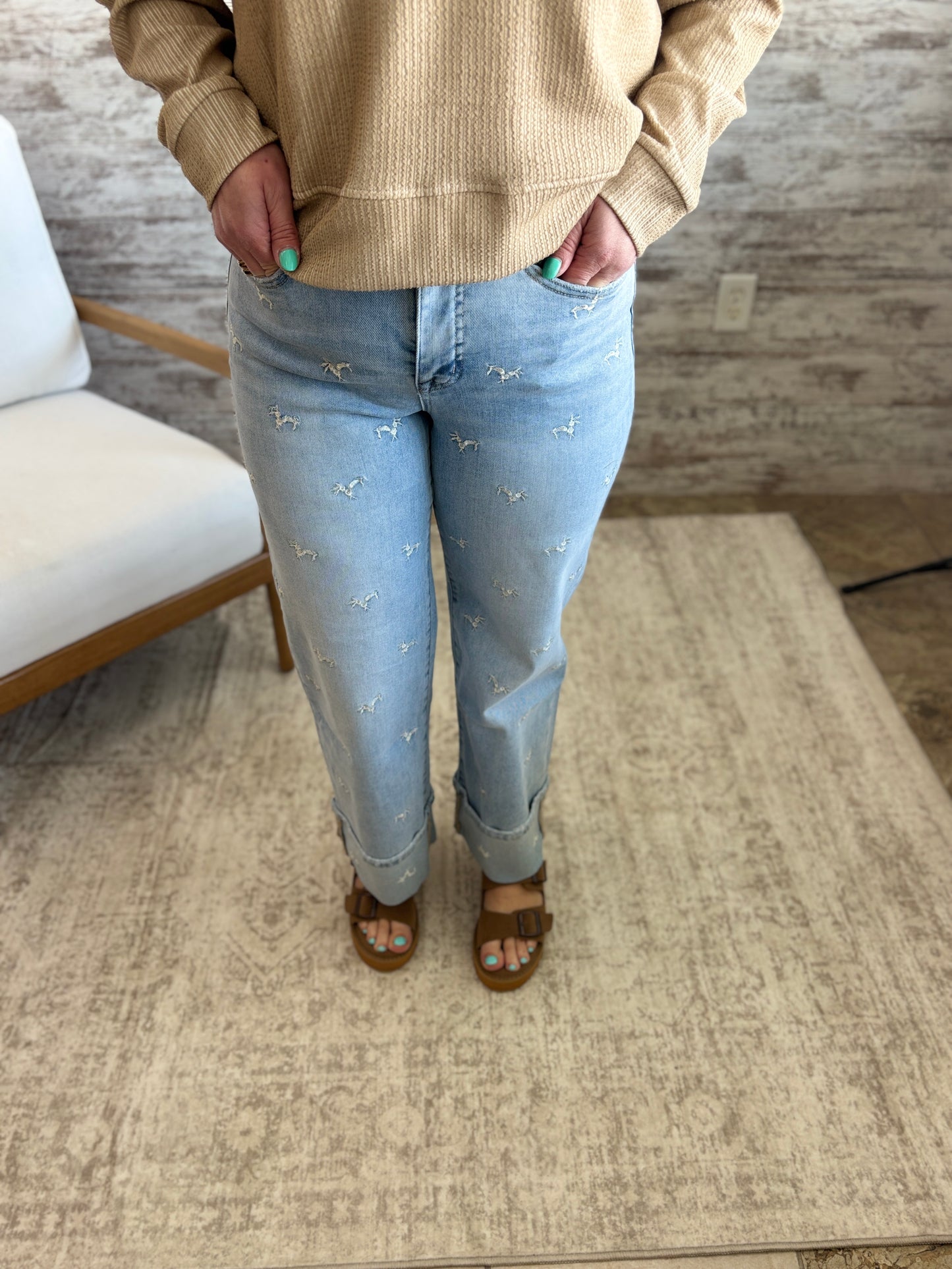 Mica Wide Leg Embroidered Tummy Tuck Jeans MTT-W3650