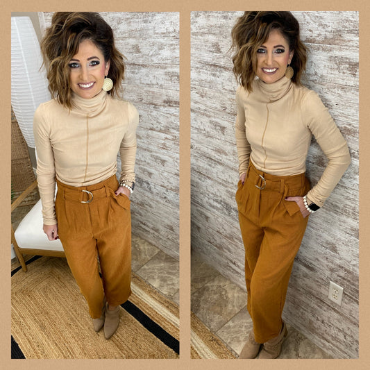 CAMEL BOLDLY STYLISH HIGH-WAIST BELTED PANTS